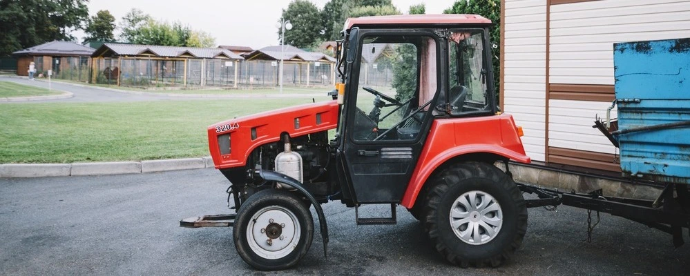 На що звернути увагу при покупці дисків і шин для мінітрактора